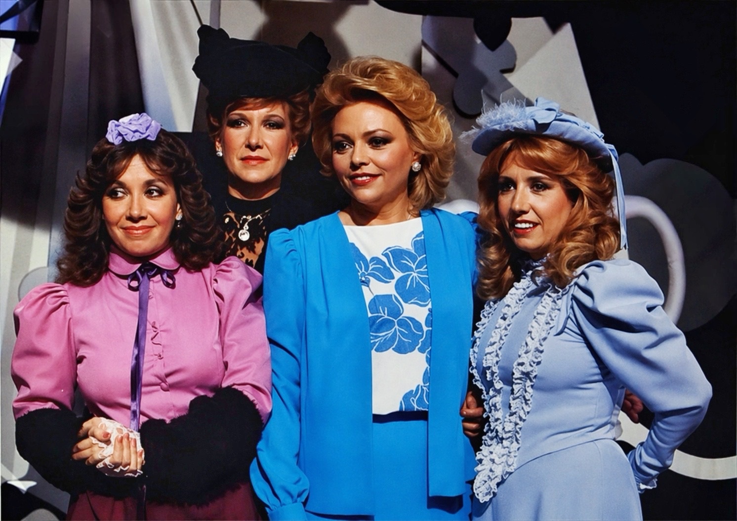 «Un, dos, tres...» - 1983