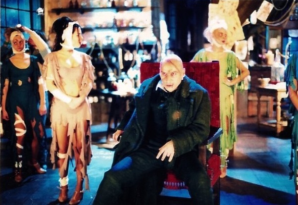 «Un, dos, tres... ¡a leer esta vez!» - 2004